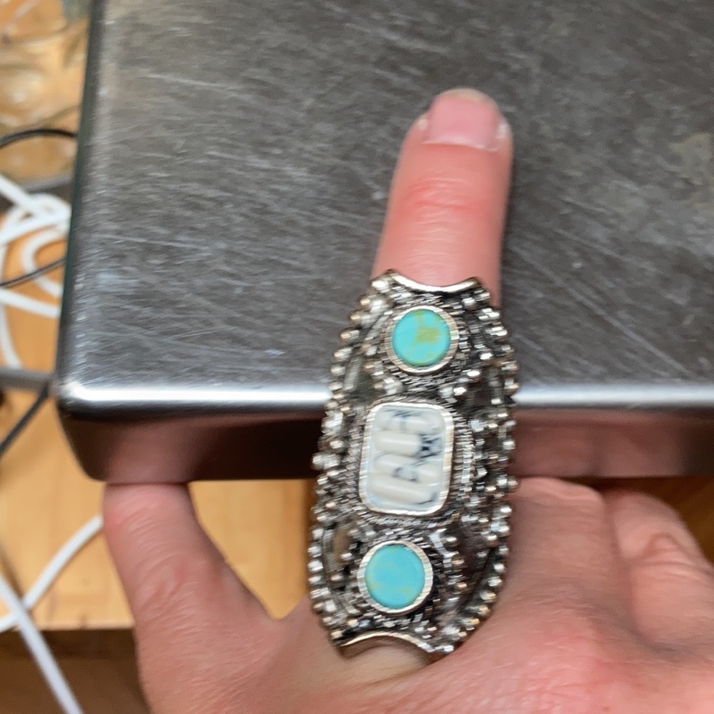 Free people ring - Picture 3 of 4